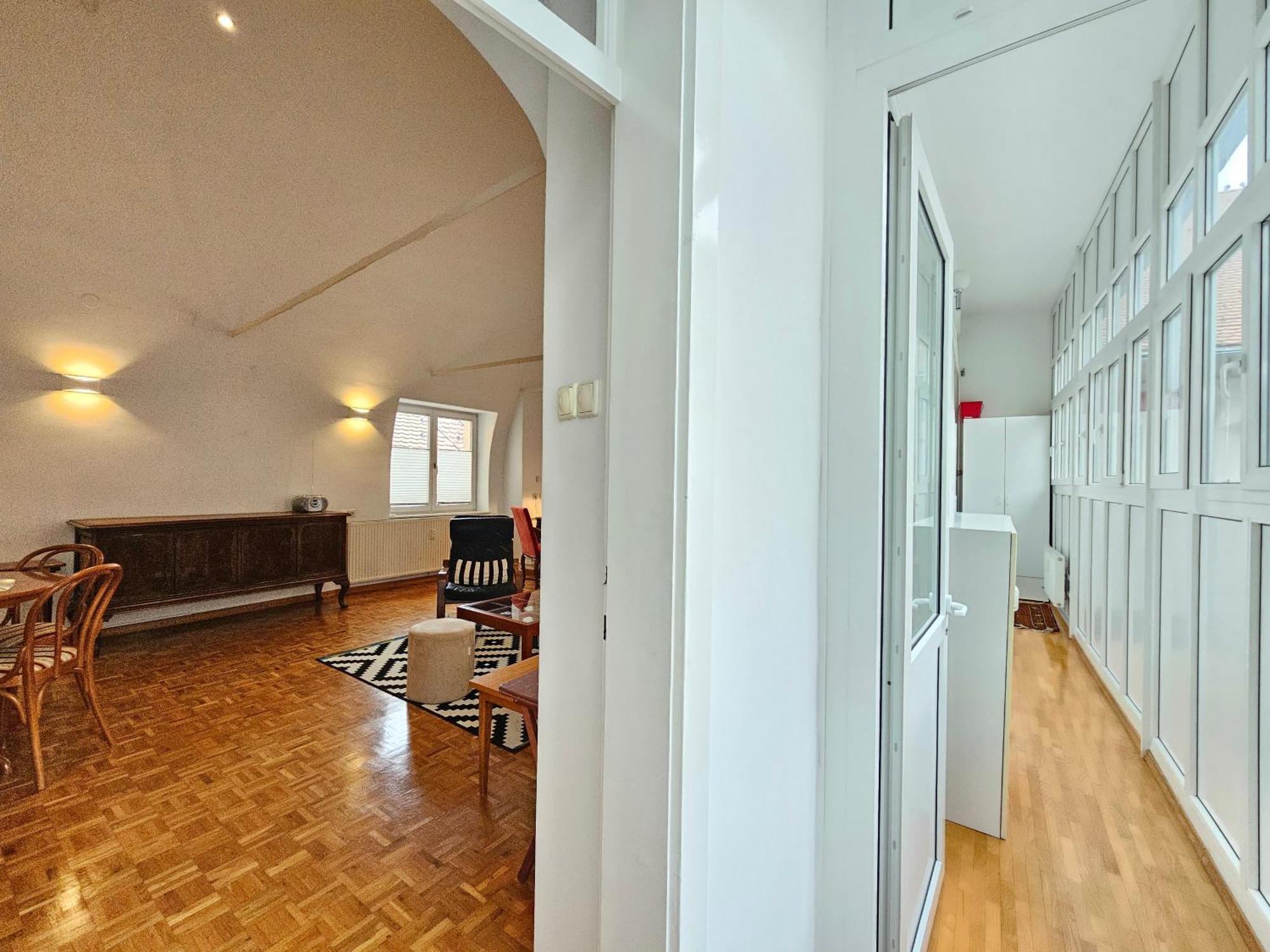 Charming Apartment Laura Tour As Ljubljana By Town Hall Liubliana Exterior foto